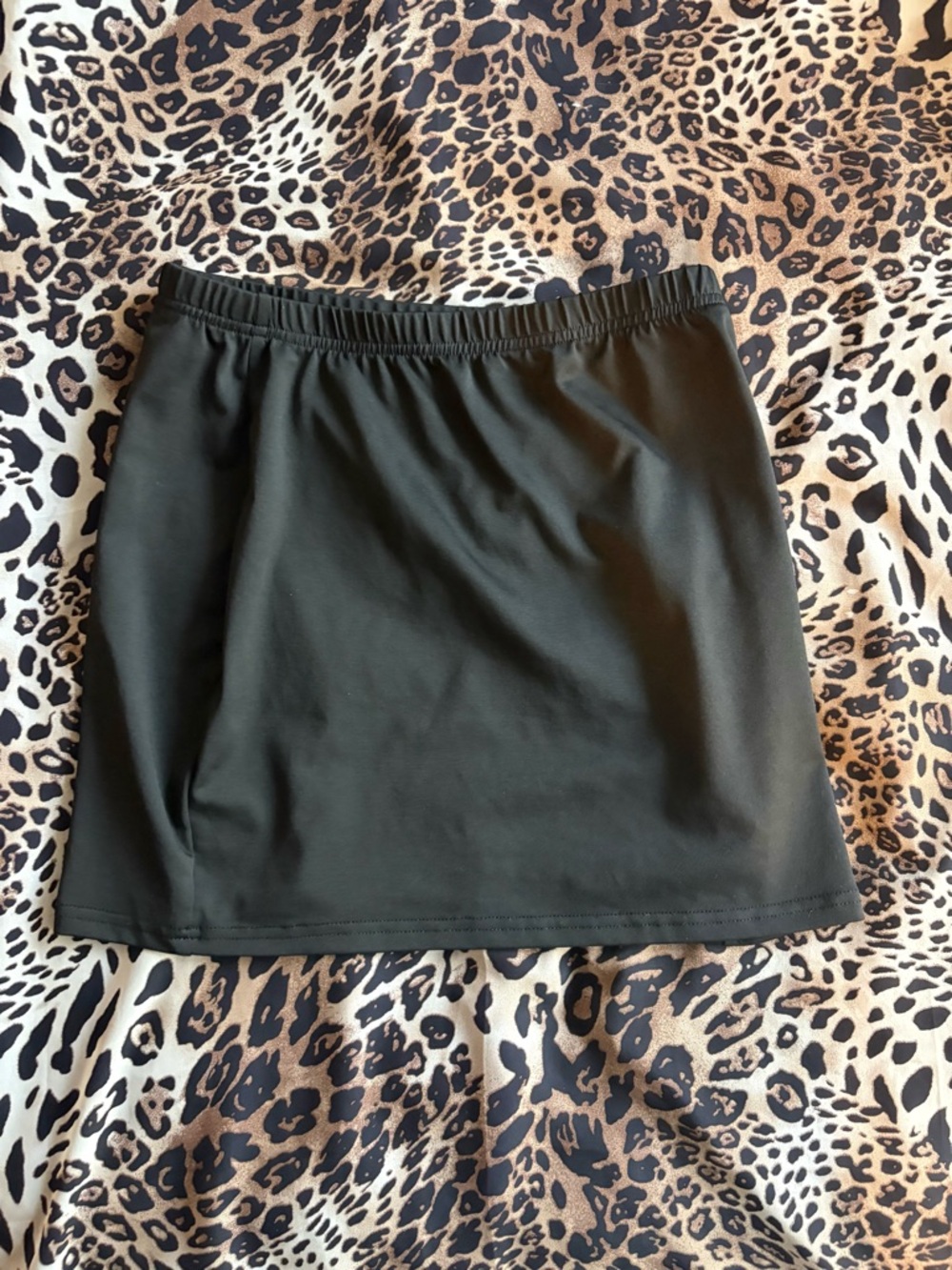 Classic Black Women's Skirt - Elastic Waist